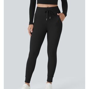 HALARA SoftlyZero Plush High Waisted
Drawstring Pocket Joggers Yoga